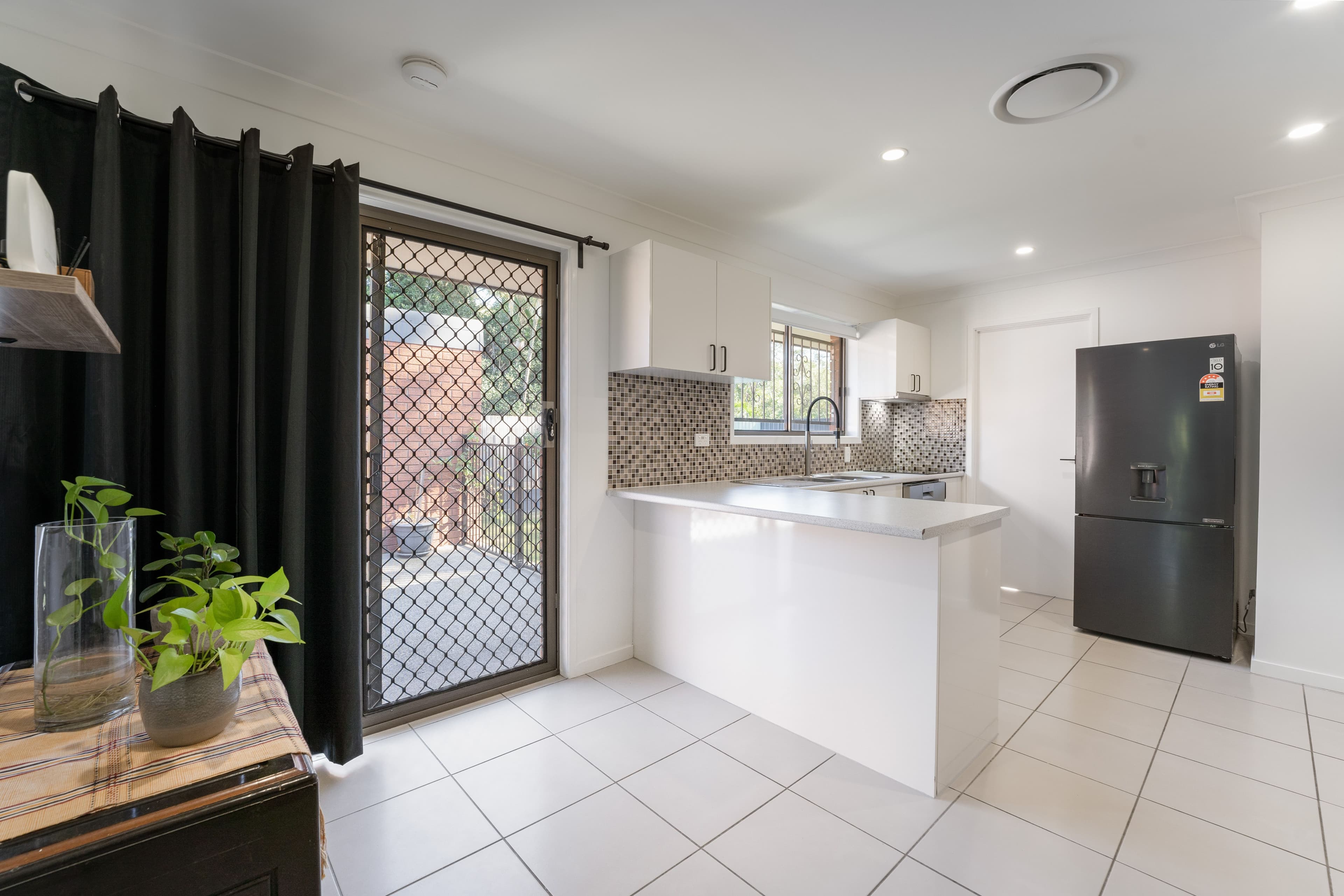9 Felice Court, Daisy Hill QLD 4127, Daisy Hill - Thumbnail 5