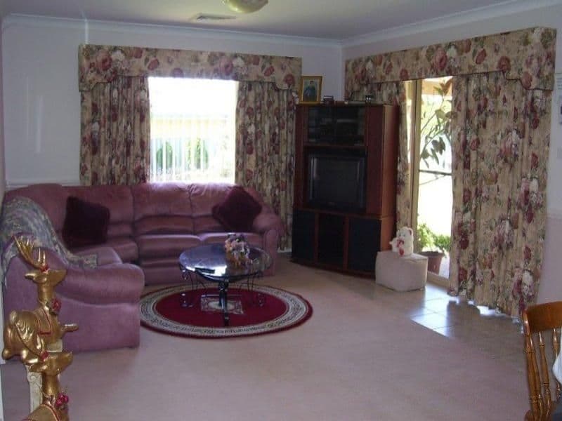 14 Christina Close, PARKES NSW 2870, Parkes - Thumbnail 4