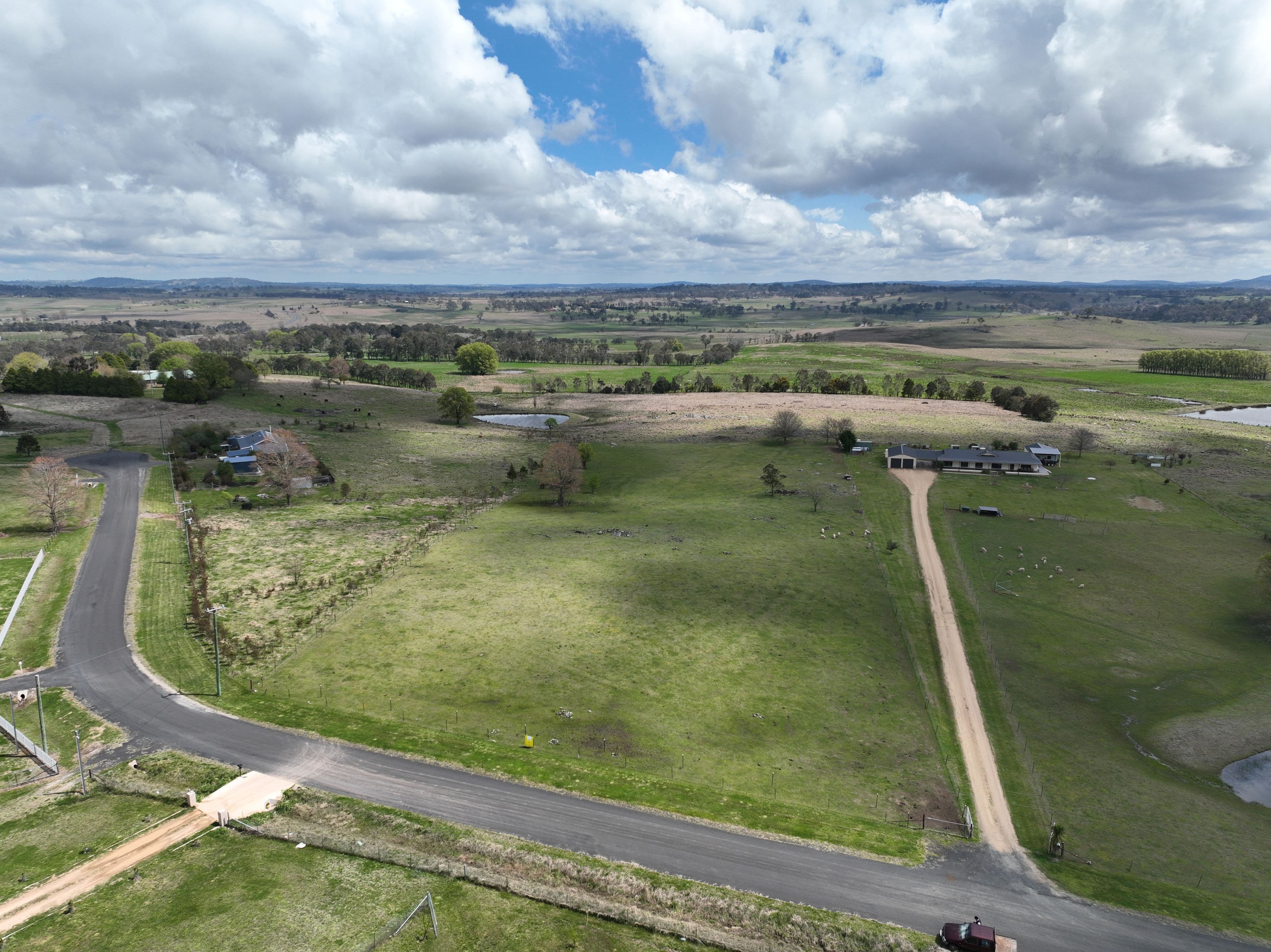 30 Sunnyview Drive, Glen Innes NSW 2370, Glen Innes - Thumbnail 2