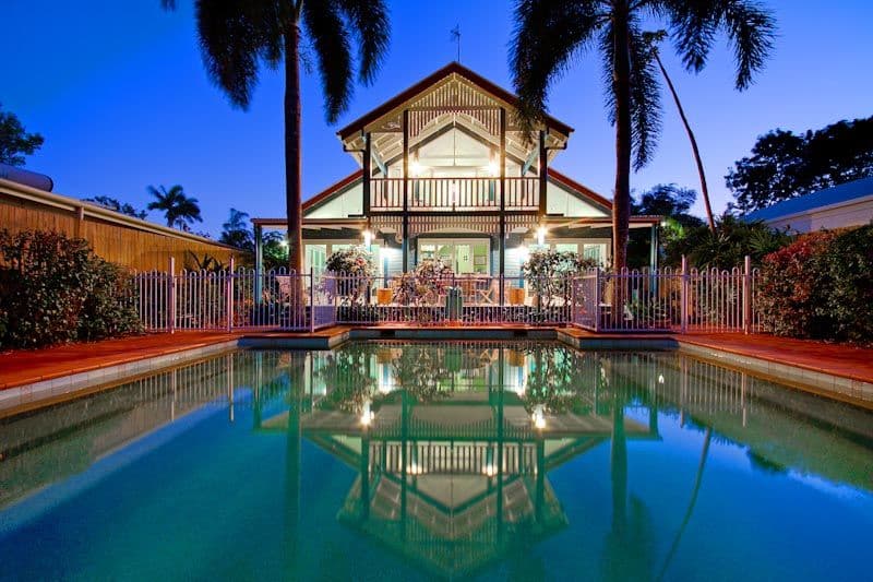 38 Hibiscus Lane, HOLLOWAYS BEACH QLD 4878, Holloways Beach - Thumbnail 2
