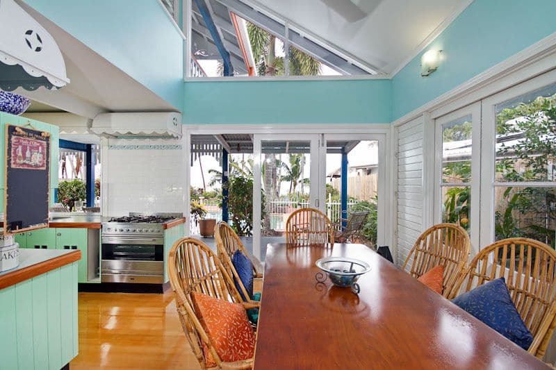 38 Hibiscus Lane, HOLLOWAYS BEACH QLD 4878, Holloways Beach - Thumbnail 4