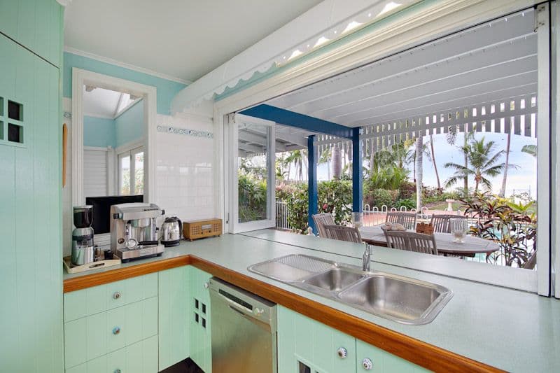 38 Hibiscus Lane, HOLLOWAYS BEACH QLD 4878, Holloways Beach - Thumbnail 6