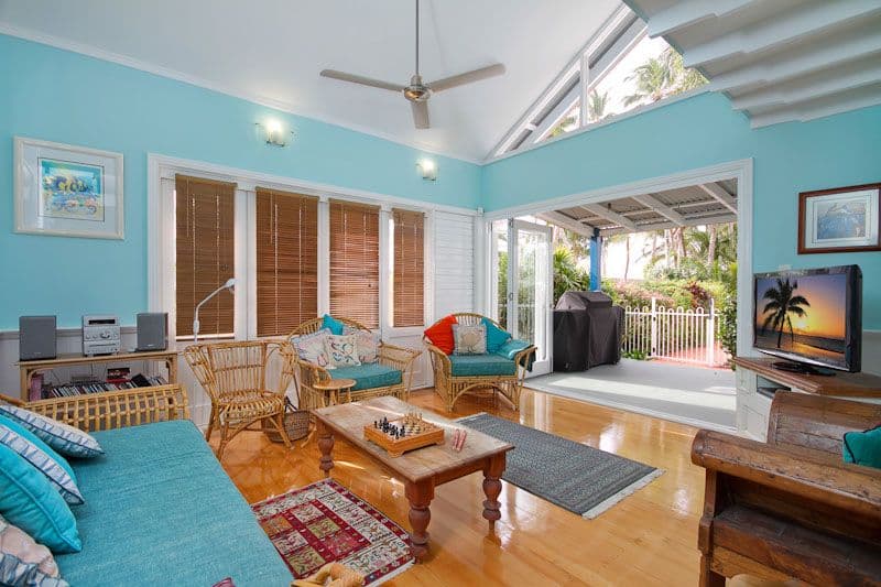 38 Hibiscus Lane, HOLLOWAYS BEACH QLD 4878, Holloways Beach - Thumbnail 8