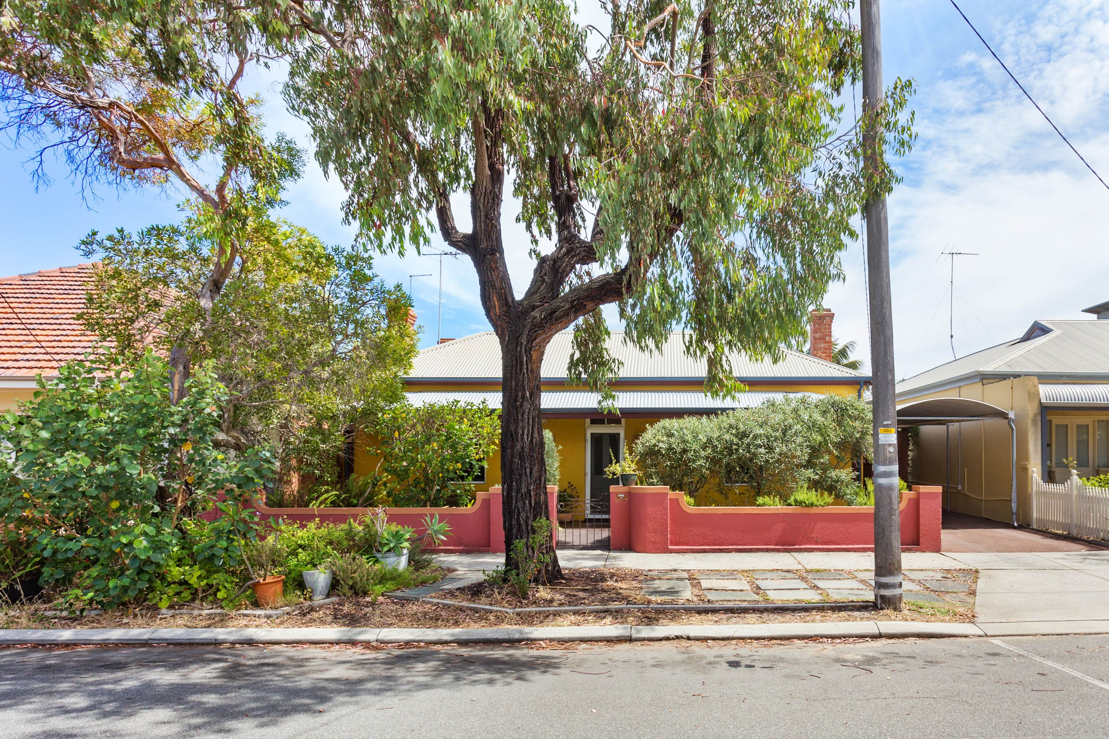 16 Russell Street, Fremantle WA 6160, Fremantle - Image 1