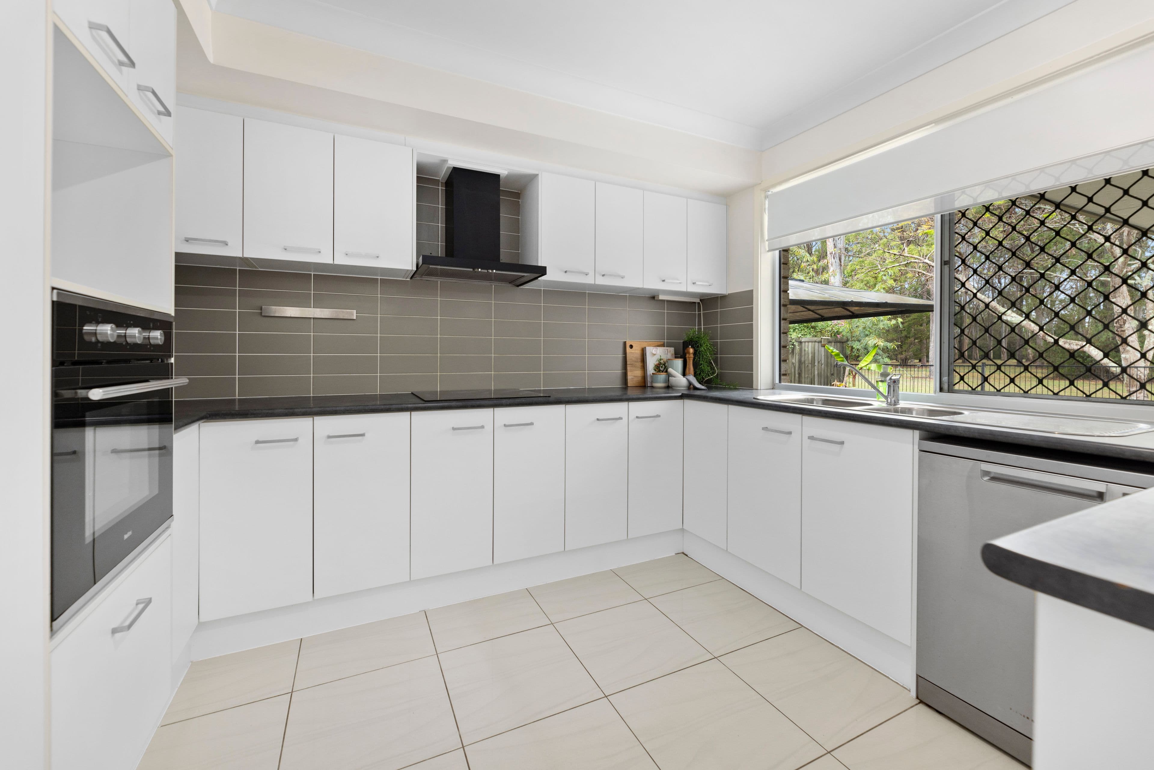 1 Ulster Drive, Bellmere QLD 4510, Bellmere - Thumbnail 5