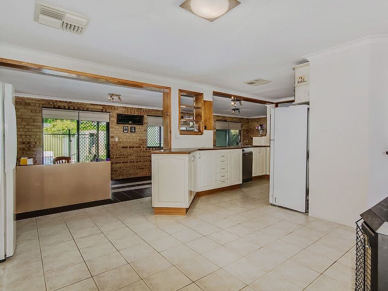 15 Beermullah Way, WAIKIKI WA 6169, Waikiki - Thumbnail 7