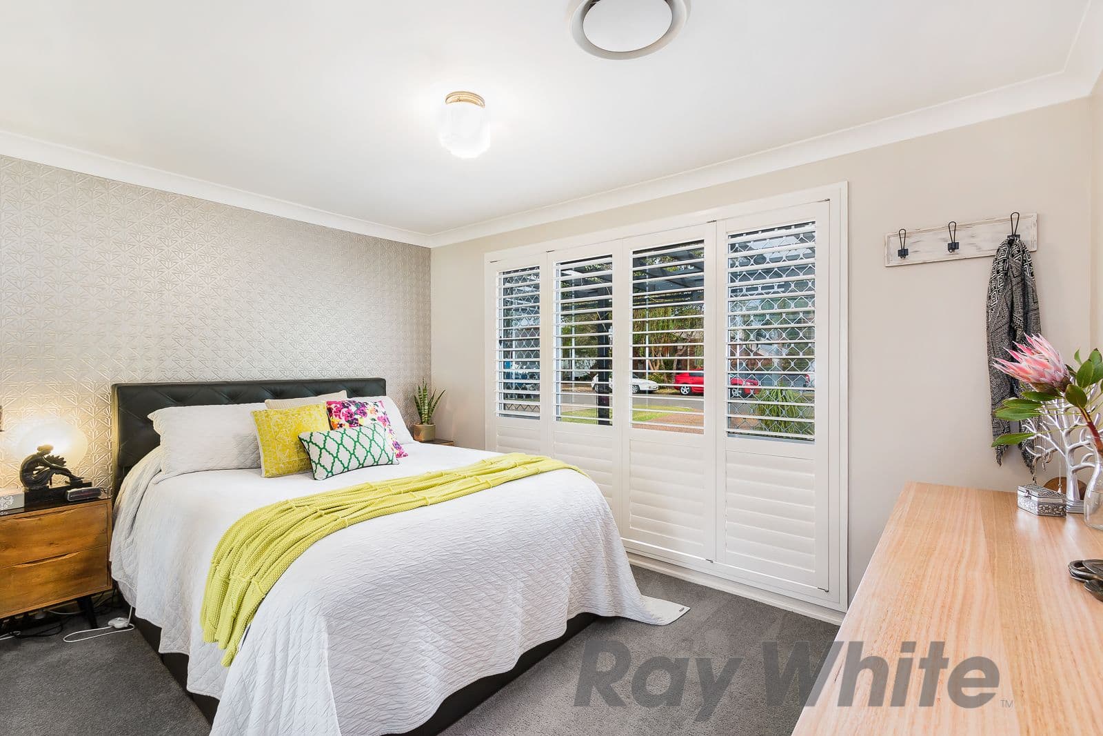41 King Street, Hillsborough - Thumbnail 7