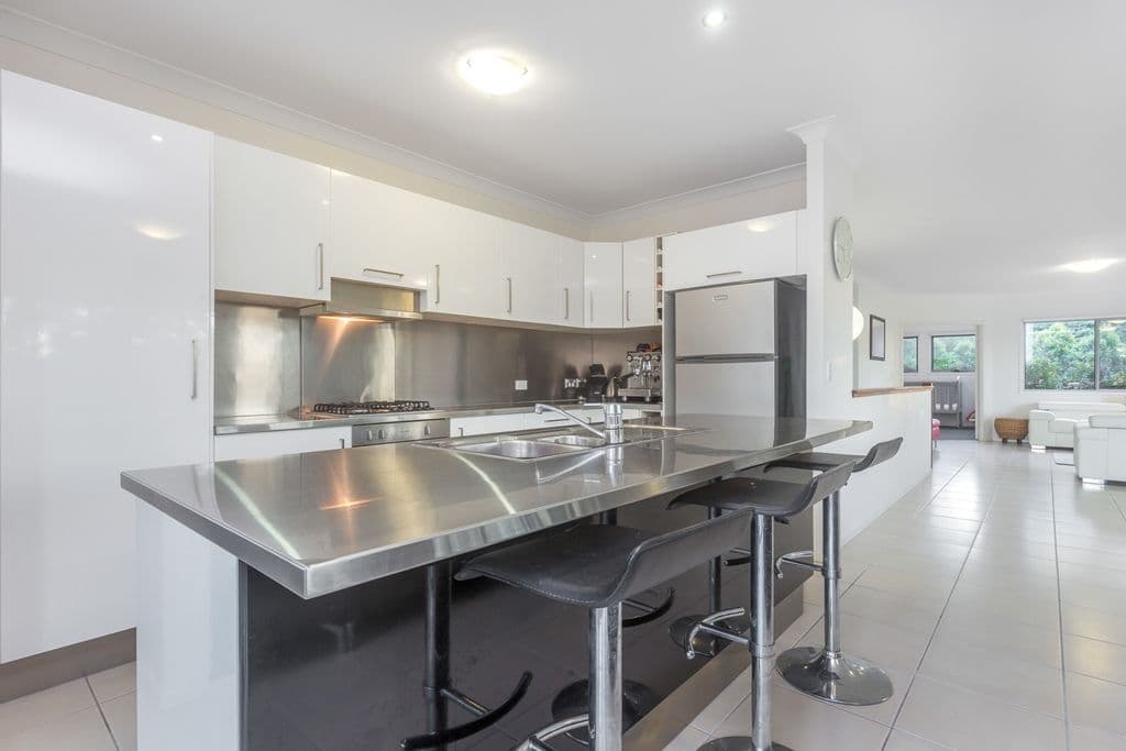 111 Saturn Crescent, Bridgeman Downs QLD 4035, Bridgeman Downs - Thumbnail 3