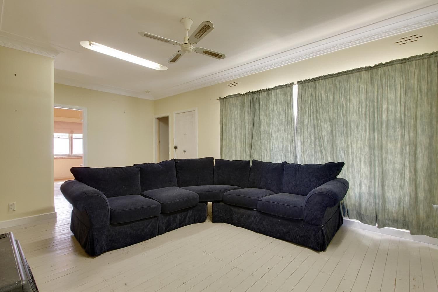 6 Elizabeth Street, GOULBURN NSW 2580, Goulburn - Thumbnail 3