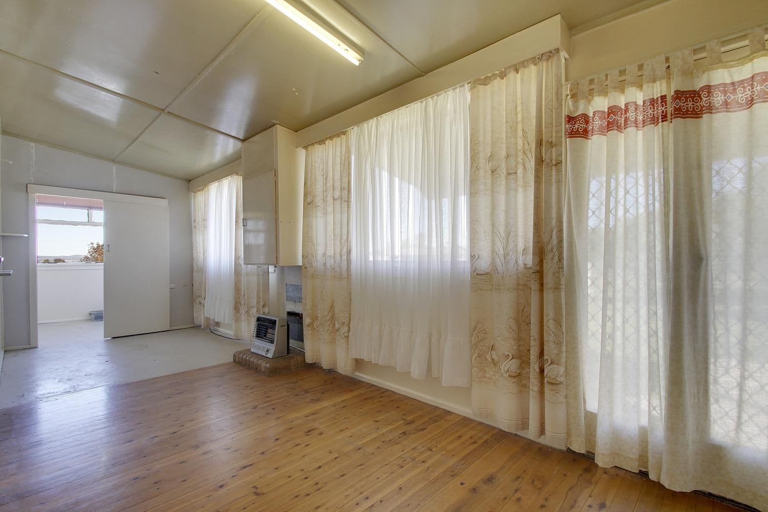 6 Elizabeth Street, GOULBURN NSW 2580, Goulburn - Thumbnail 7