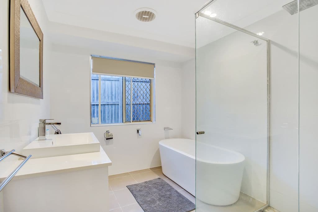 9 Soma Court, Mudgeeraba QLD 4213, Mudgeeraba - Thumbnail 3