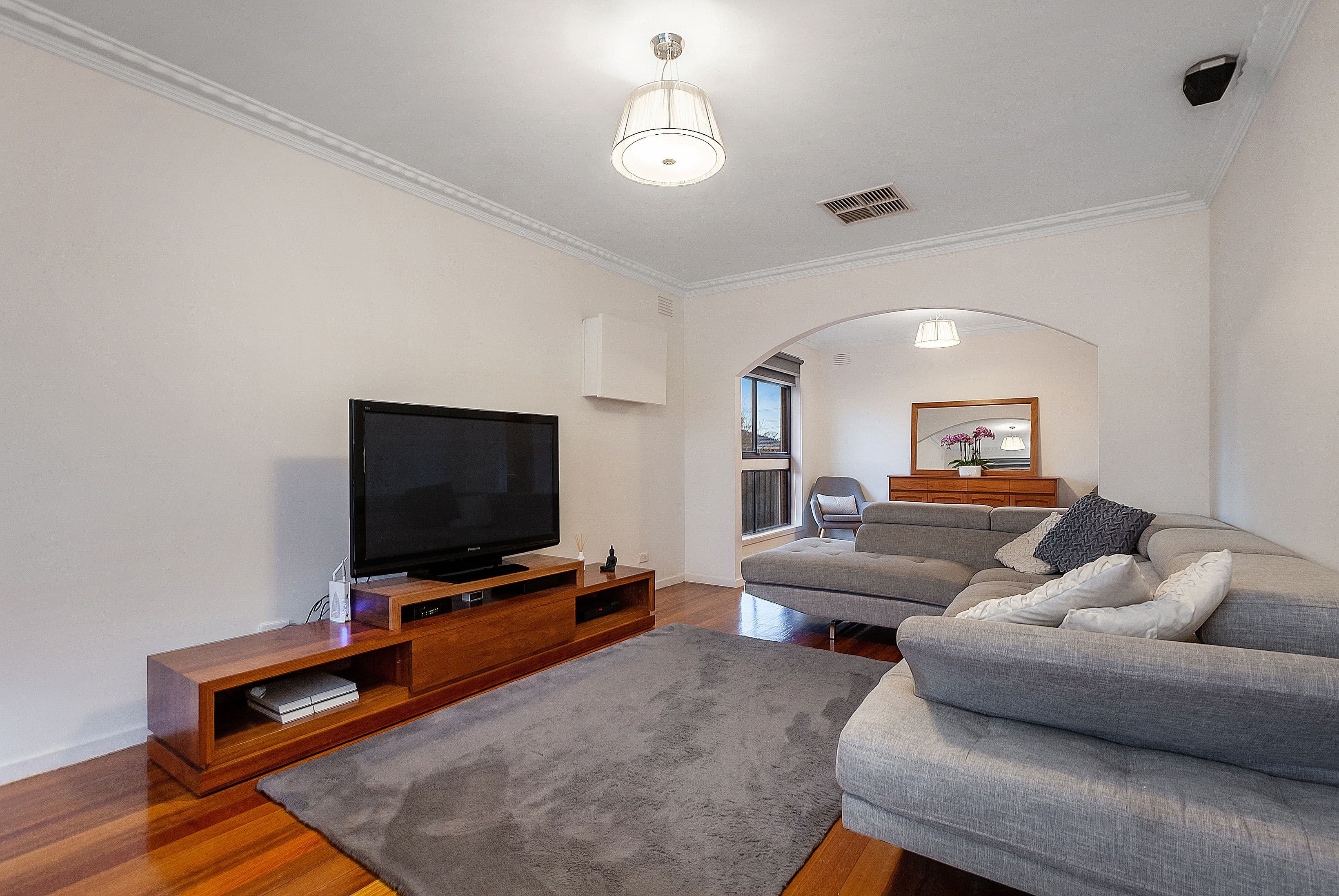 7 Pallant Avenue, Reservoir VIC 3073, Reservoir - Thumbnail 3