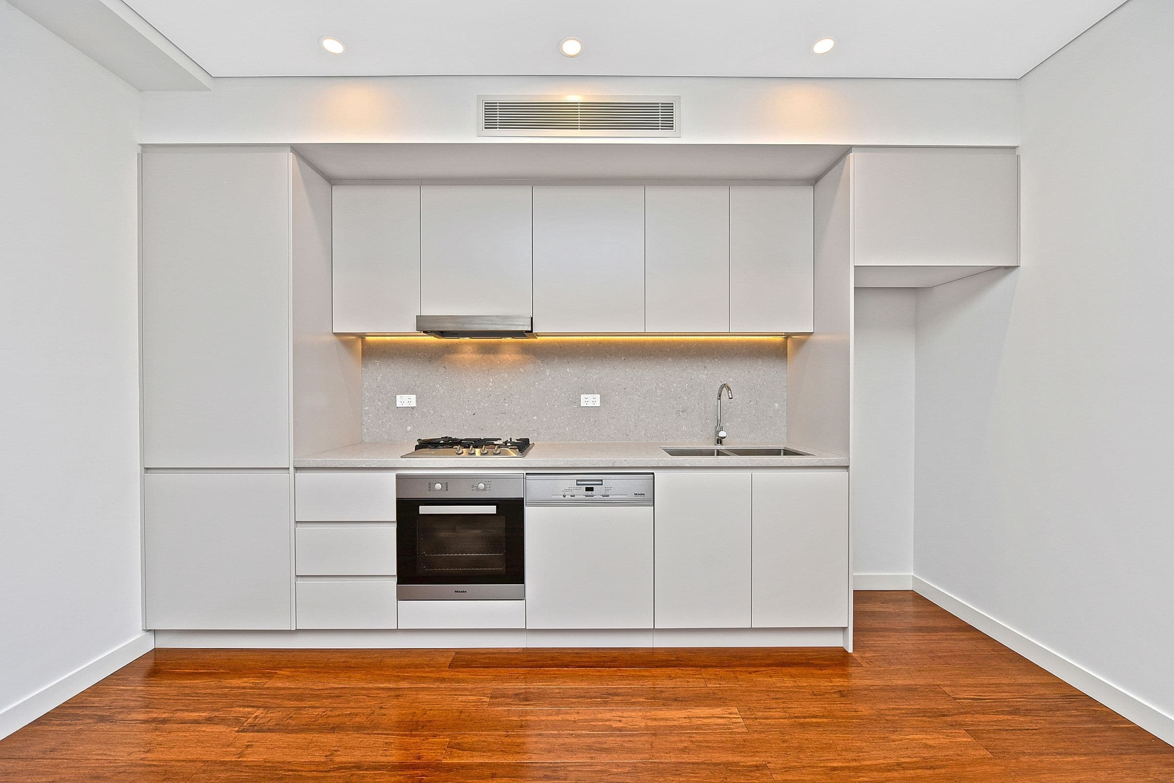 15A Porter Street, Ryde NSW 2112, Ryde - Thumbnail 2