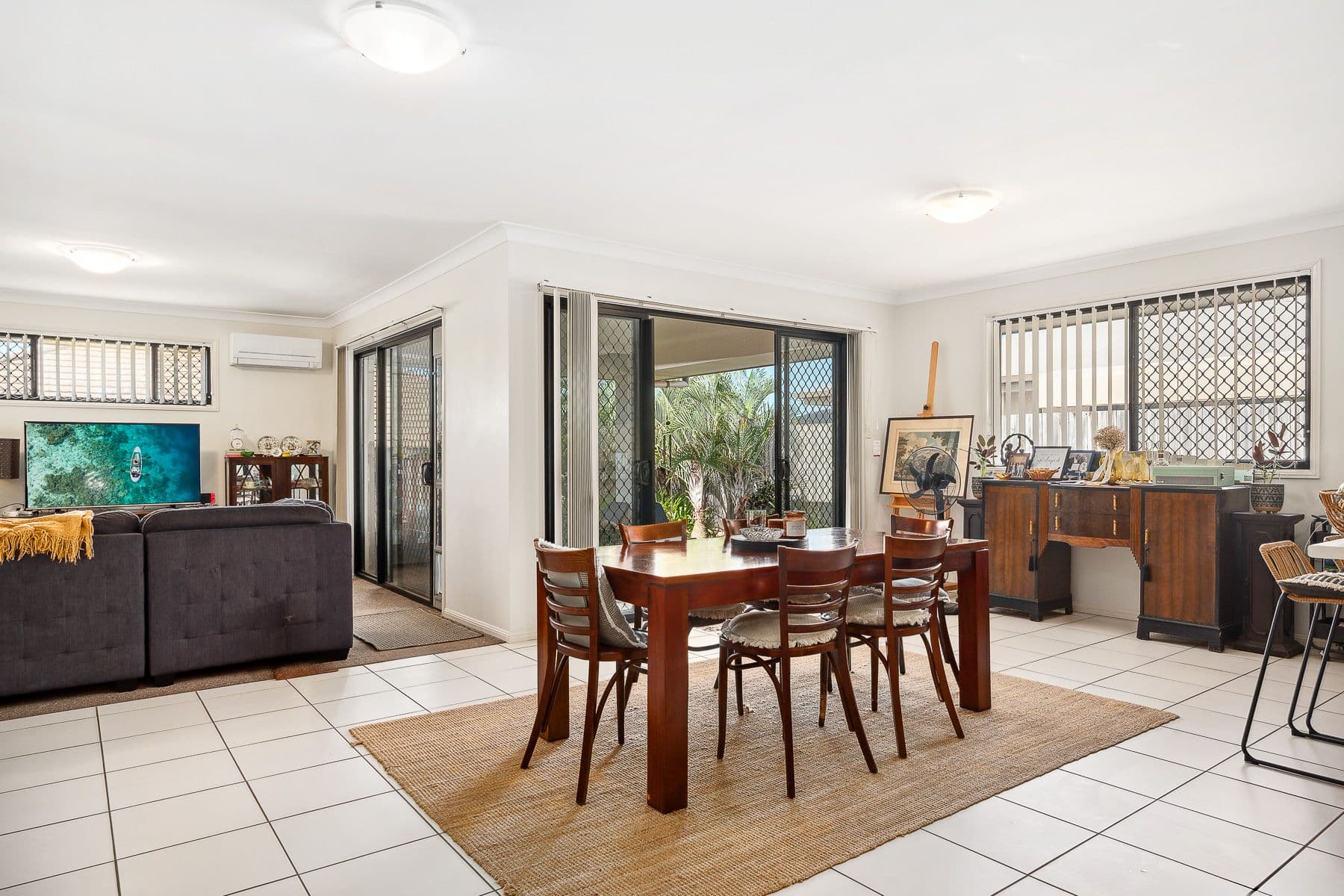 4 Bellevista Crescent, Wellington Point QLD 4160, Wellington Point - Thumbnail 2
