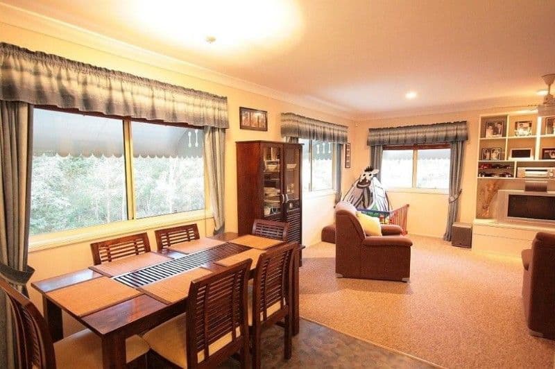 16 Ridgepointe Drive, CORNUBIA QLD 4130, Cornubia - Thumbnail 2