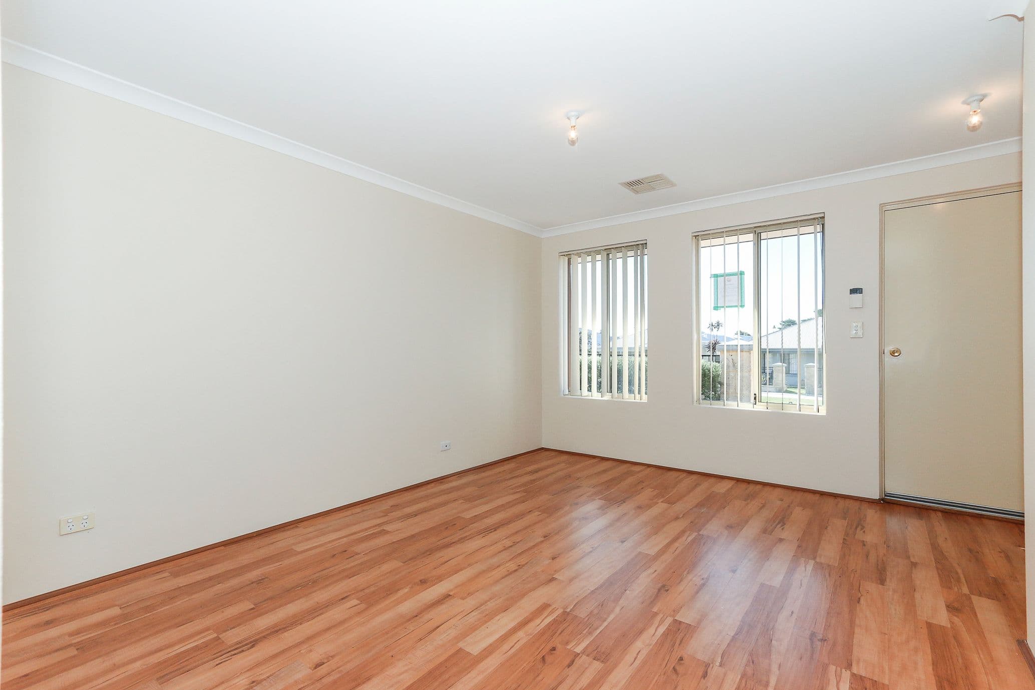 14 Elmina Avenue, Ellenbrook WA 6069, Ellenbrook - Thumbnail 2