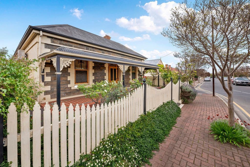 28 Wells Street, Stepney SA 5069, Stepney - Thumbnail 2