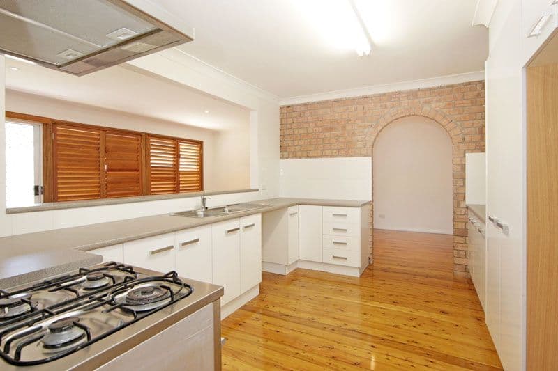49 Sierra Avenue, BATEAU BAY NSW 2261, Bateau Bay - Thumbnail 6