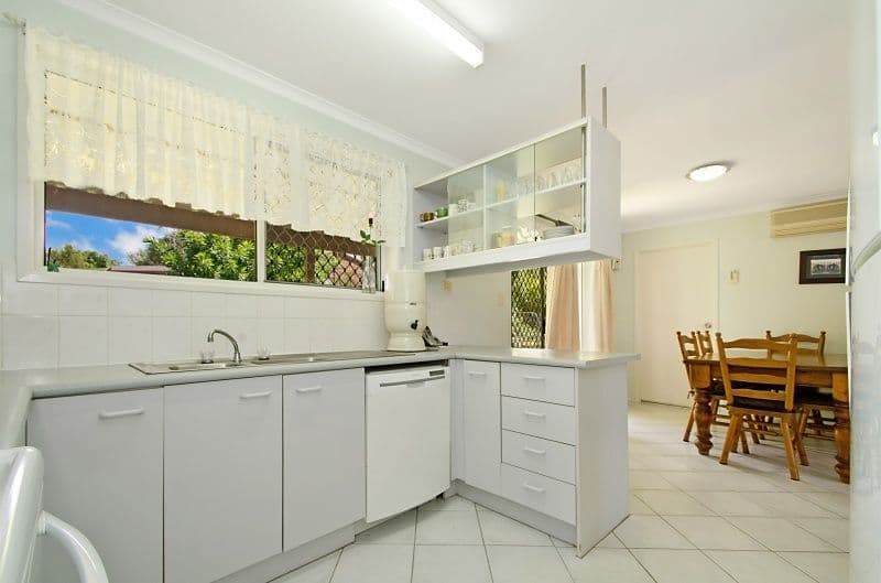 2 Sidha Avenue, GLASS HOUSE MOUNTAINS QLD 4518, Glass House Mountains - Thumbnail 4