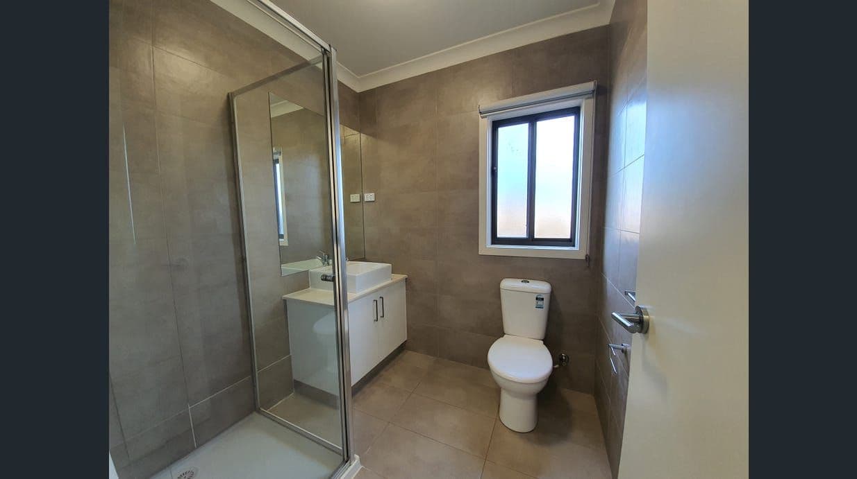 9 Parkinson Street, WEIR VIEWS VIC 3338, Weir Views - Thumbnail 4
