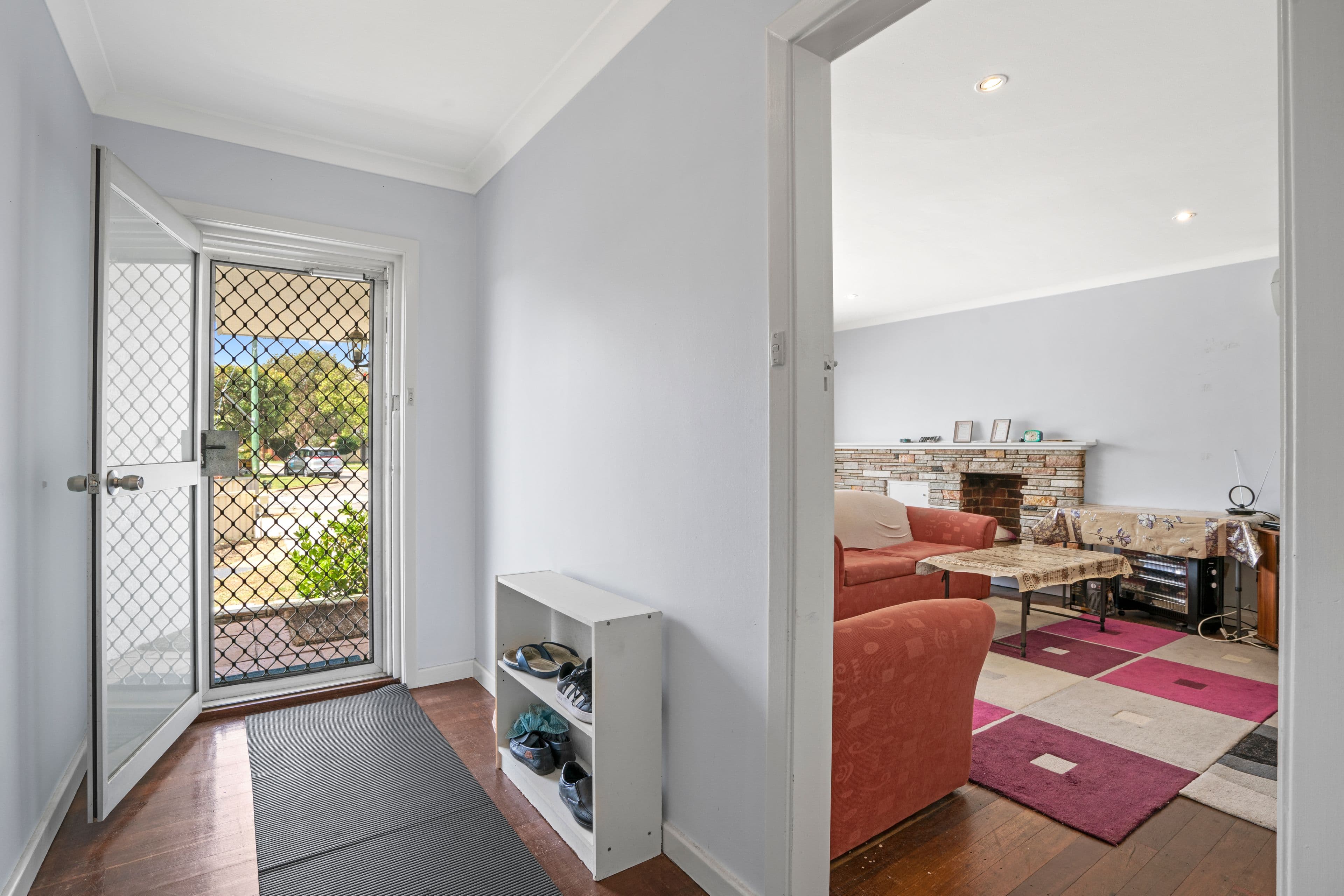 27 Range View Way, Thornlie WA 6108, Thornlie - Thumbnail 3