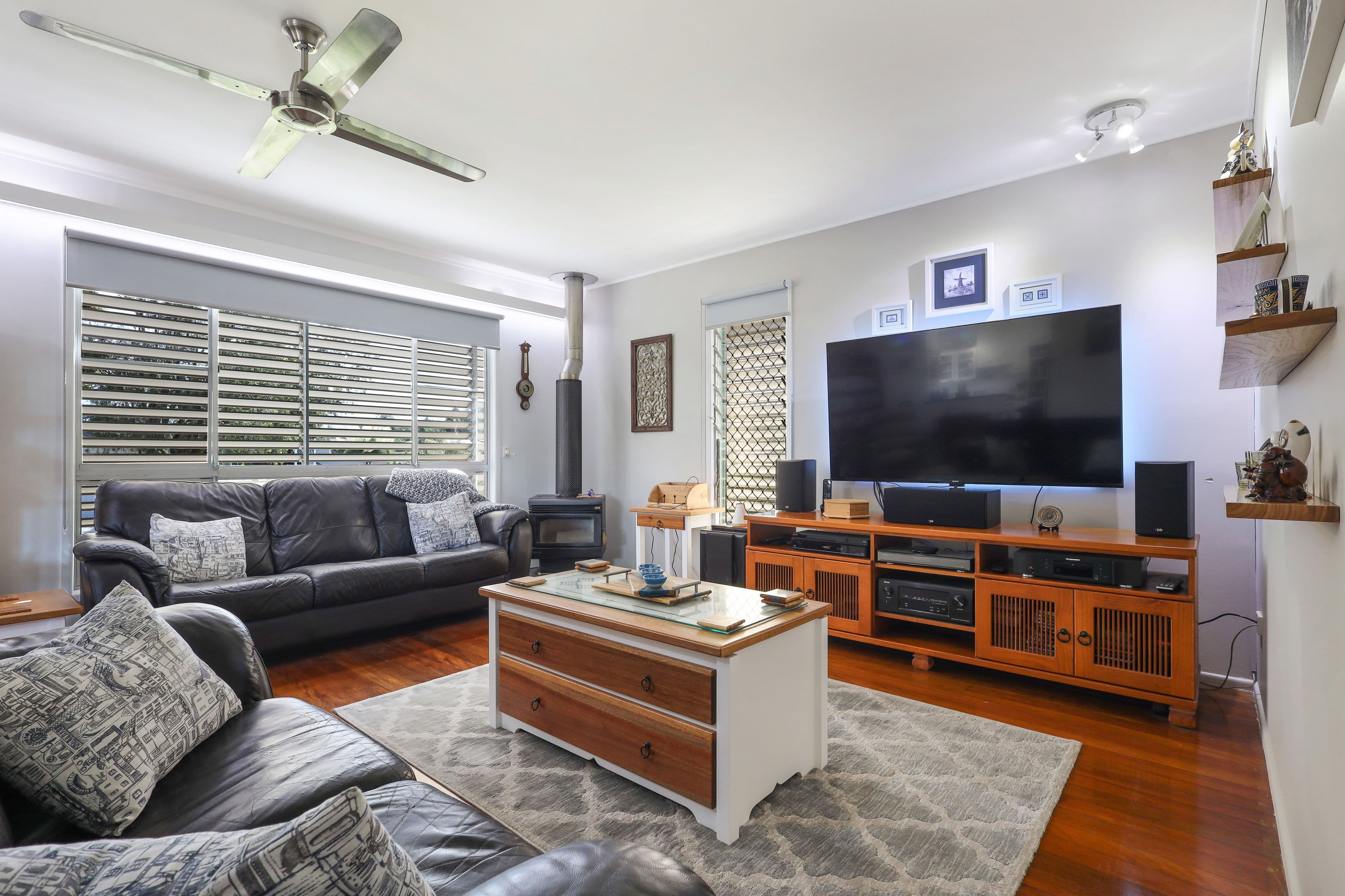 24 Yanderra Avenue, Arana Hills QLD 4054, Arana Hills - Thumbnail 3