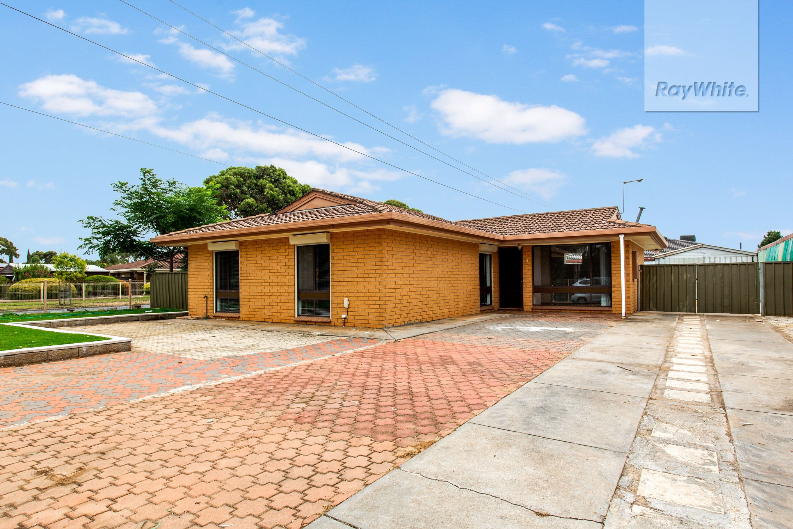 492 Whites Road, Parafield Gardens SA 5107, Parafield Gardens - Image 1