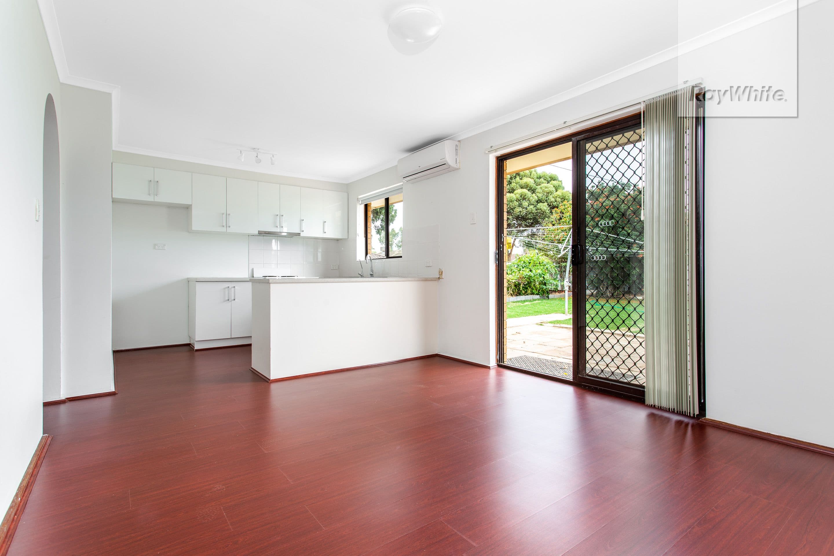 492 Whites Road, Parafield Gardens SA 5107, Parafield Gardens - Thumbnail 2