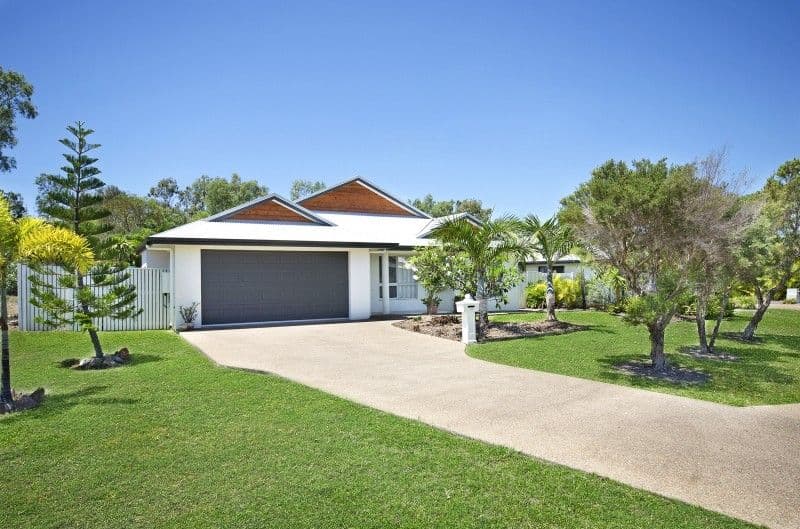 53 Woodwark Drive, BUSHLAND BEACH QLD 4818, Bushland Beach - Image 1