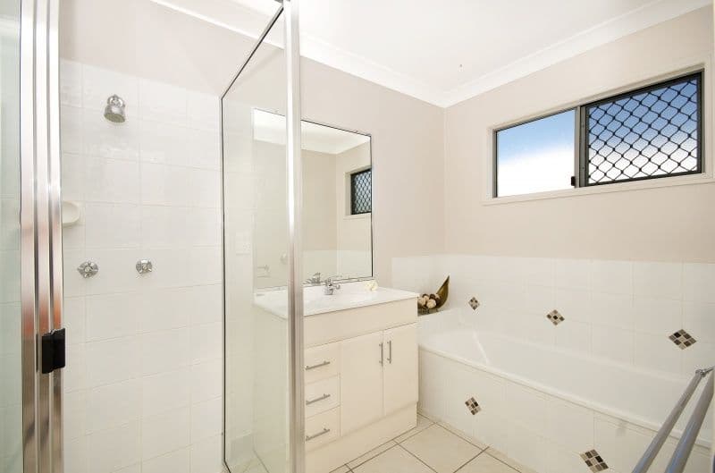 53 Woodwark Drive, BUSHLAND BEACH QLD 4818, Bushland Beach - Thumbnail 7