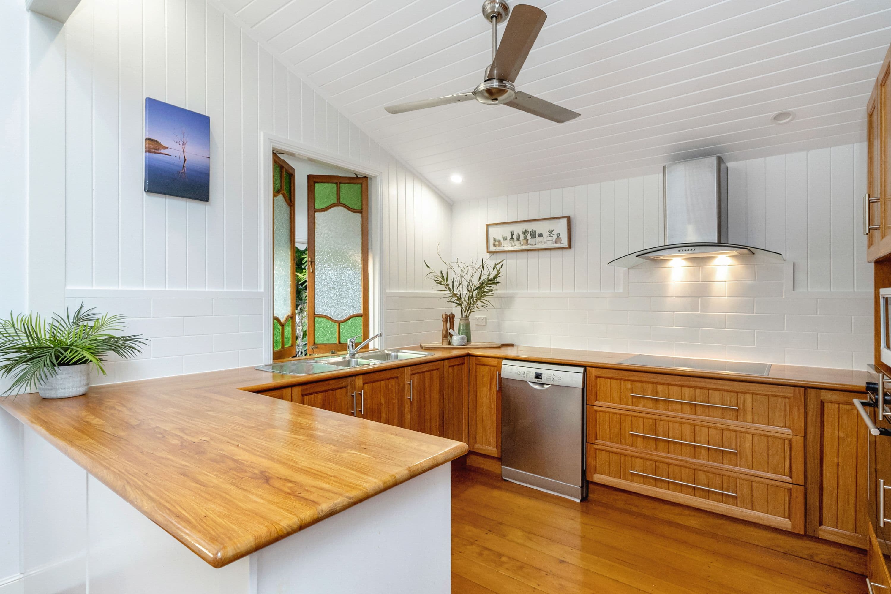 143 Harold Street, West End QLD 4810, West End - Thumbnail 5