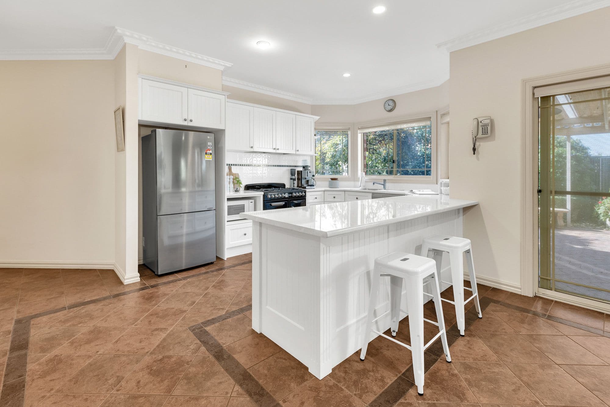 120 Wattle Avenue, Werribee VIC 3030, Werribee - Thumbnail 4