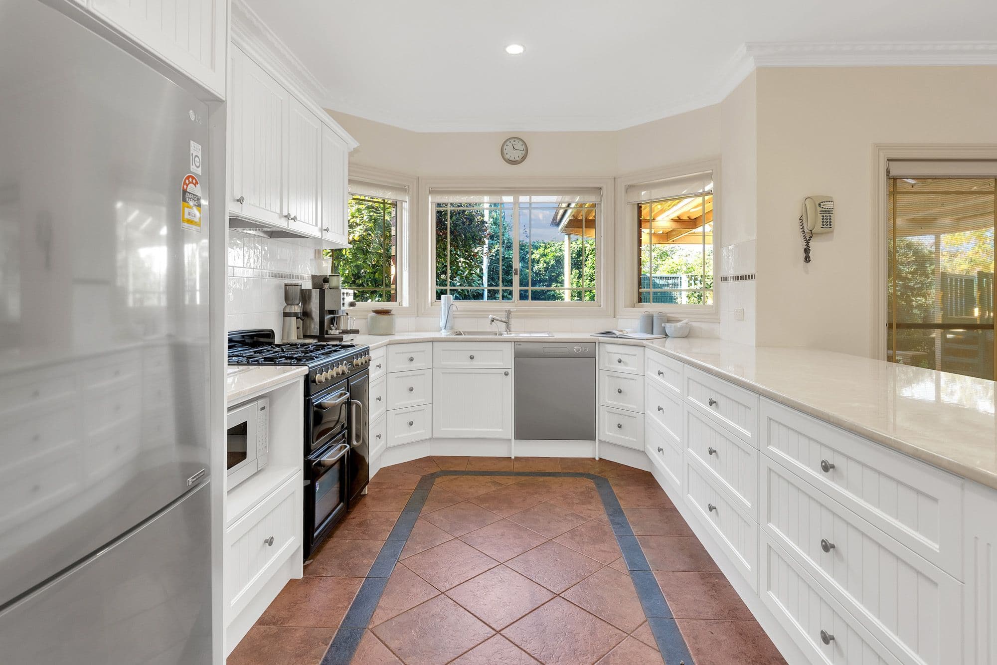 120 Wattle Avenue, Werribee VIC 3030, Werribee - Thumbnail 5
