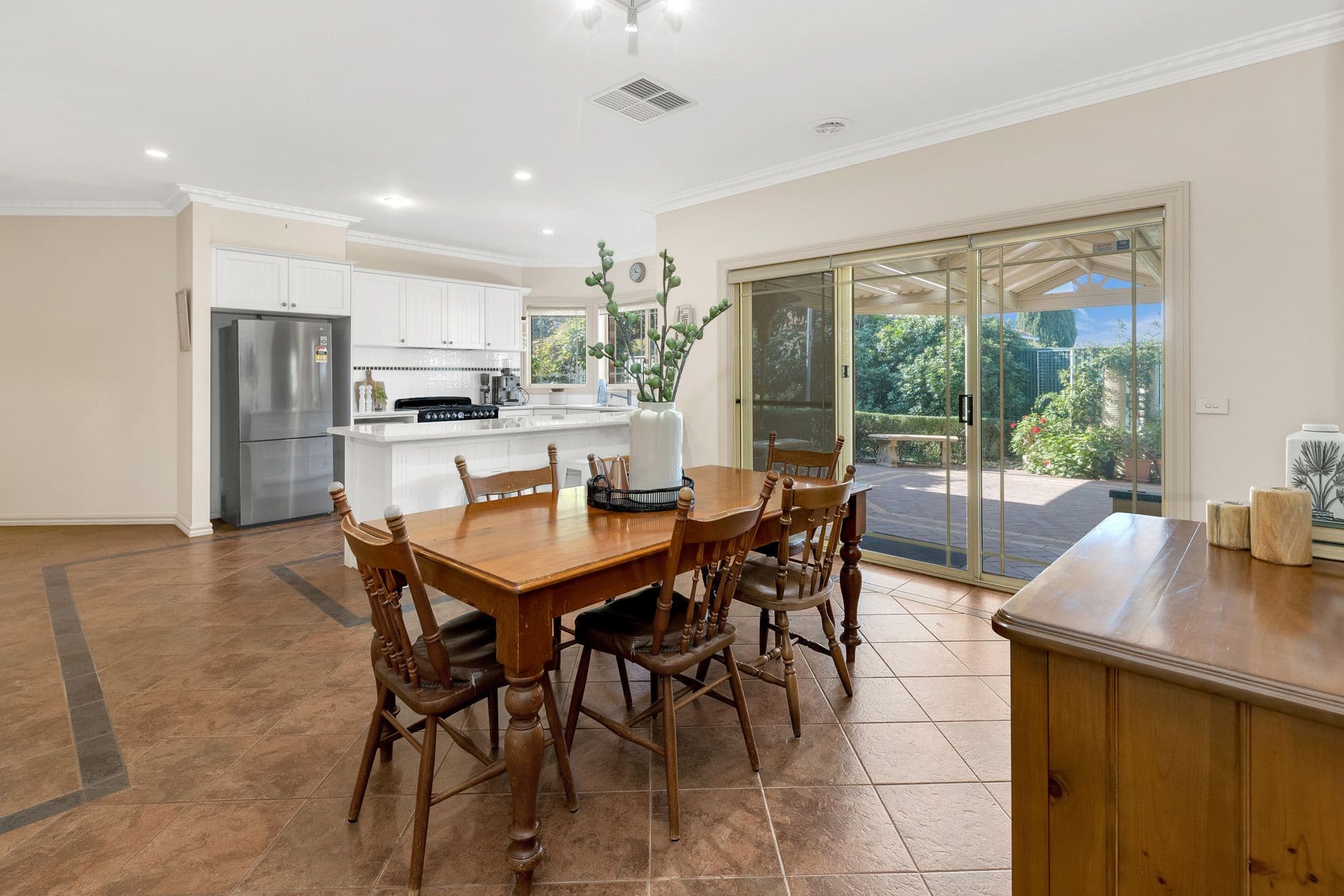 120 Wattle Avenue, Werribee VIC 3030, Werribee - Thumbnail 6