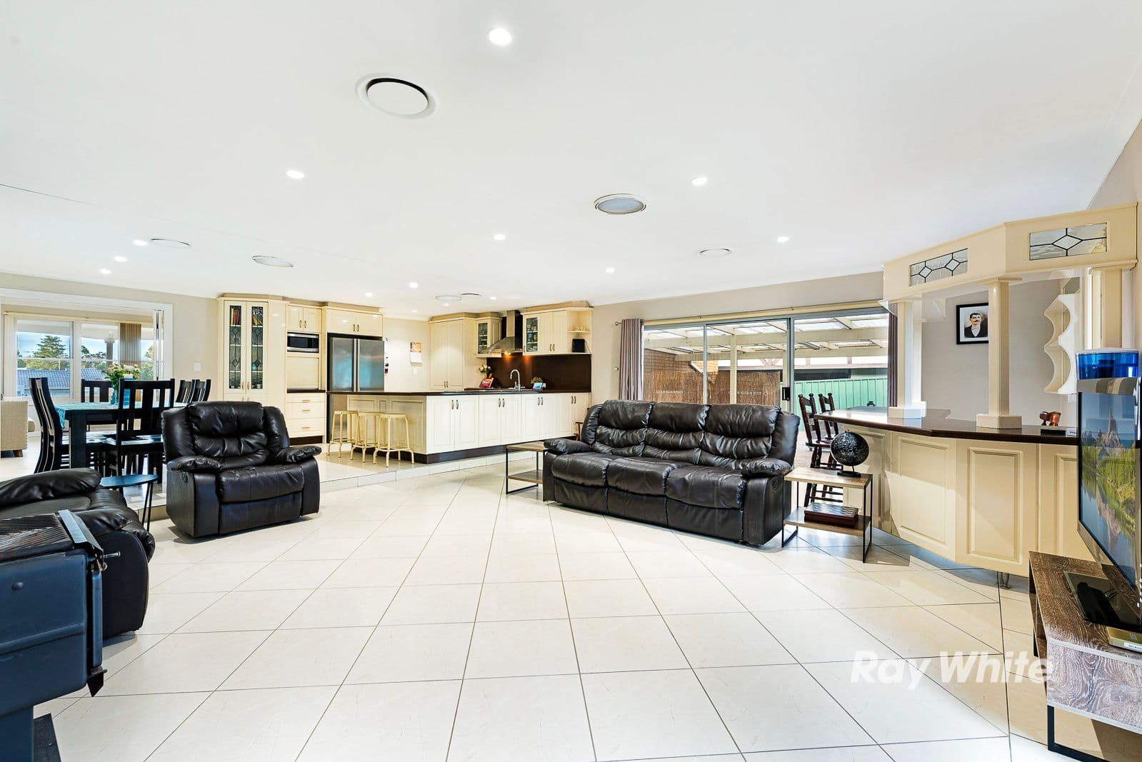 14 Mawarra Crescent, Kellyville NSW 2155, Kellyville - Thumbnail 5