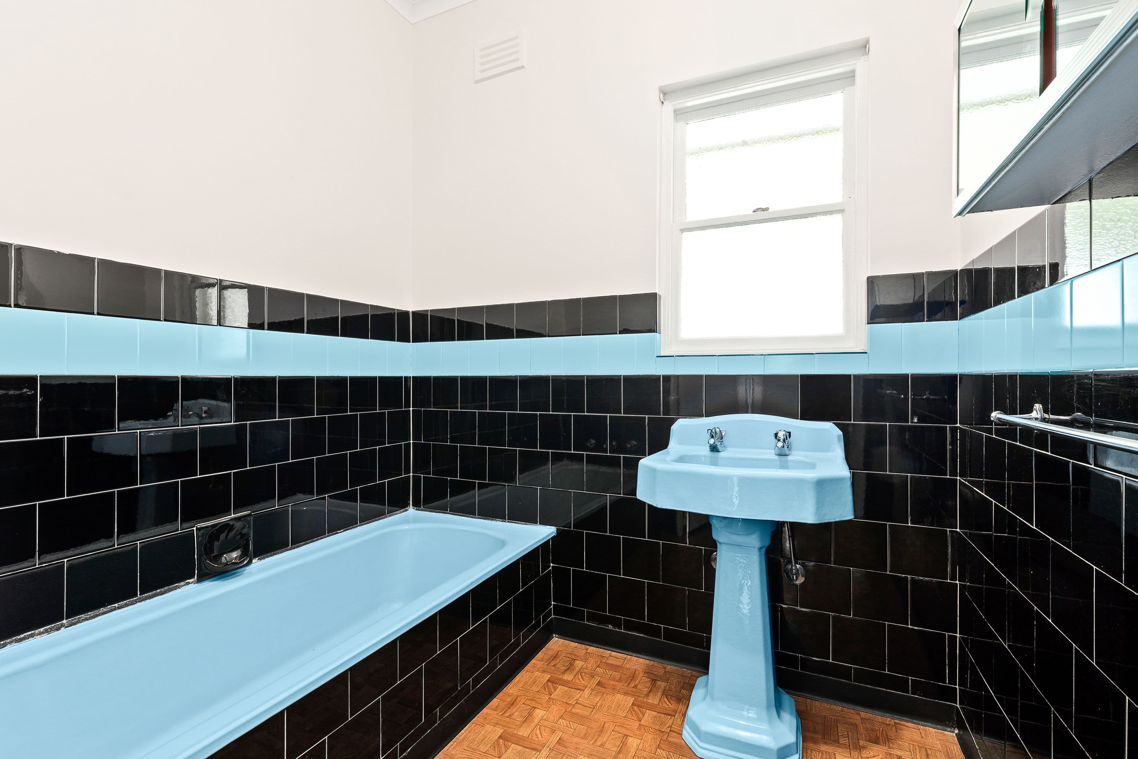 27 Tennyson Avenue, Clayton South VIC 3169, Clayton South - Thumbnail 4