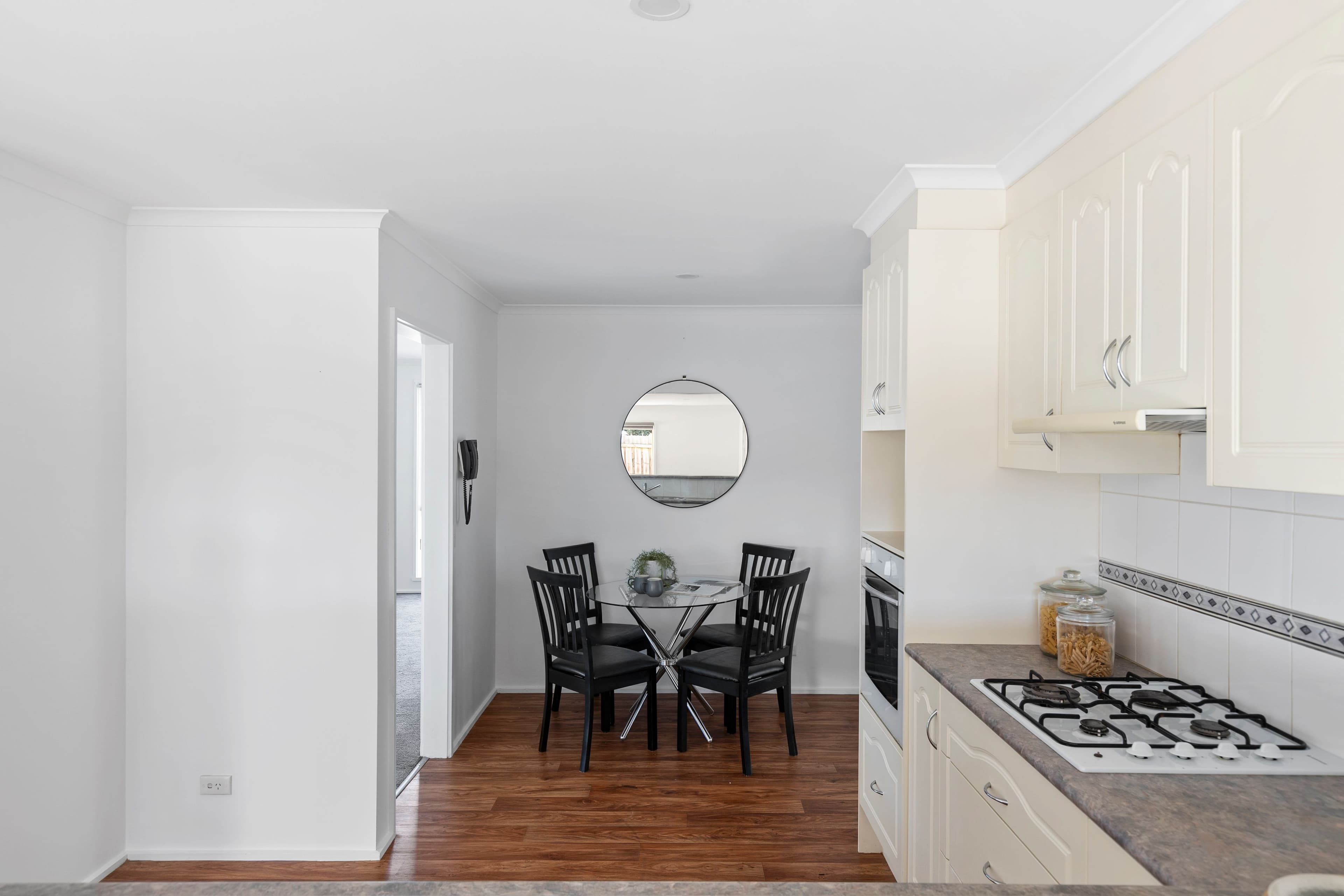 10 Sunrise Court, Epping VIC 3076, Epping - Thumbnail 3
