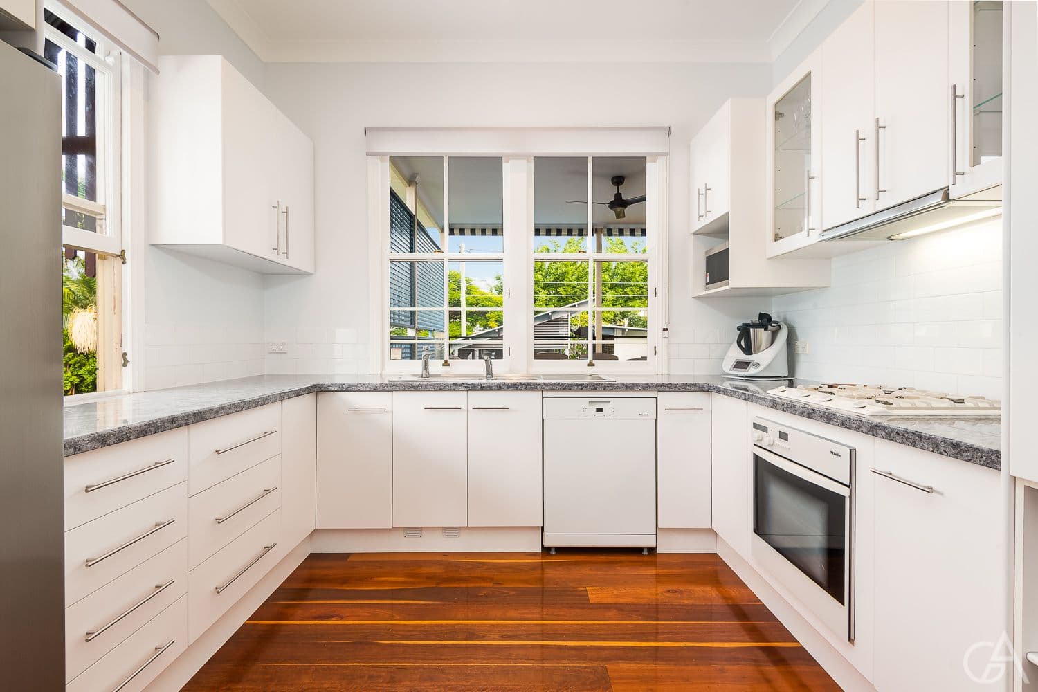 20 Addison Street, Red Hill QLD 4059, Red Hill - Thumbnail 4