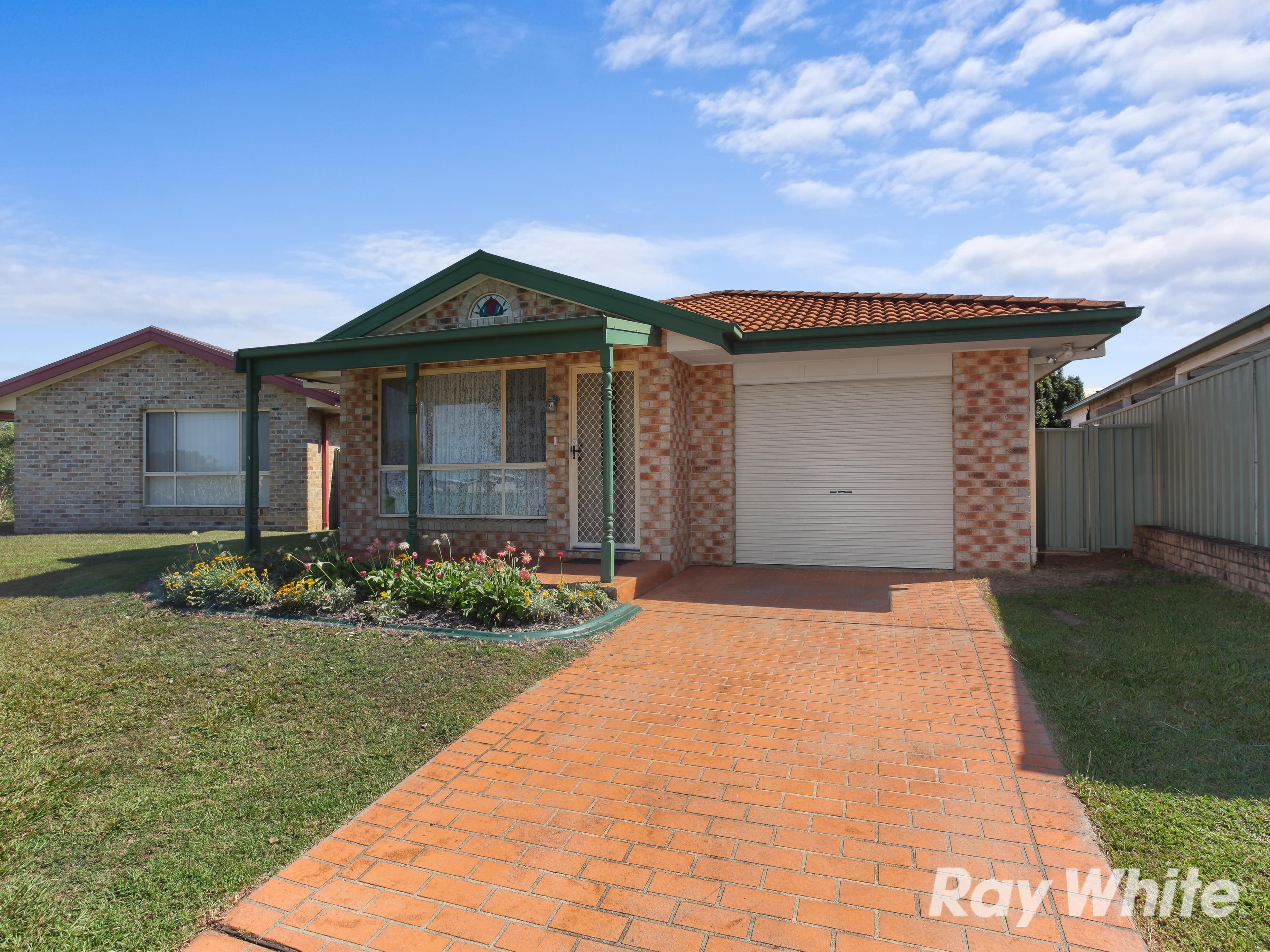 73 Hoof Street, Grafton - Image 1