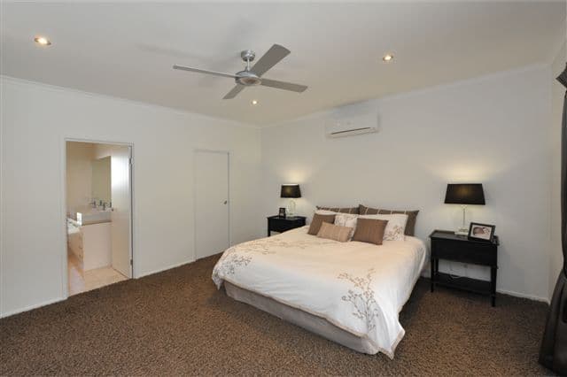 32 Sommariva Street, WESTBROOK QLD 4350, Westbrook - Thumbnail 5