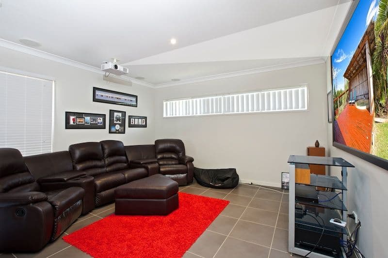27 Chinaberry Crescent, UPPER COOMERA QLD 4209, Upper Coomera - Thumbnail 8