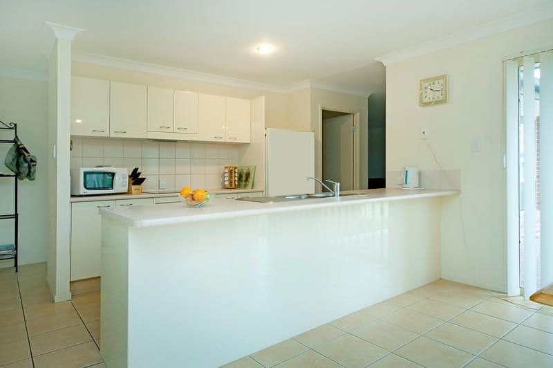 8 Fimbriata Court, ORMEAU QLD 4208, Ormeau - Thumbnail 4