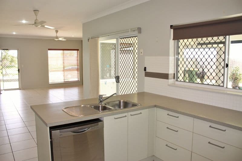 5 Schorman Street, GORDONVALE QLD 4865, Gordonvale - Thumbnail 3