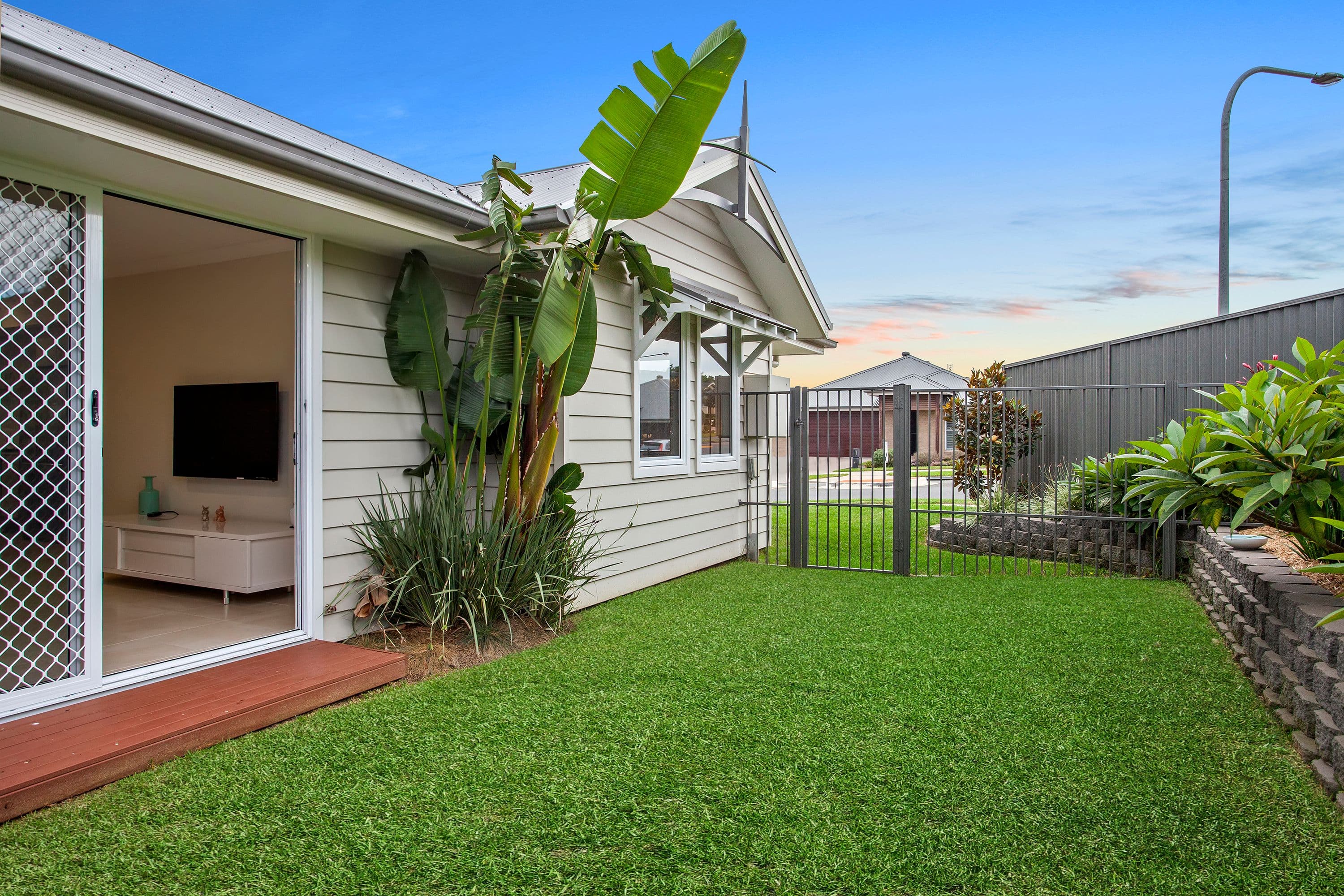 2 Olivia Boulevard, Hamlyn Terrace NSW 2259, Hamlyn Terrace - Thumbnail 2