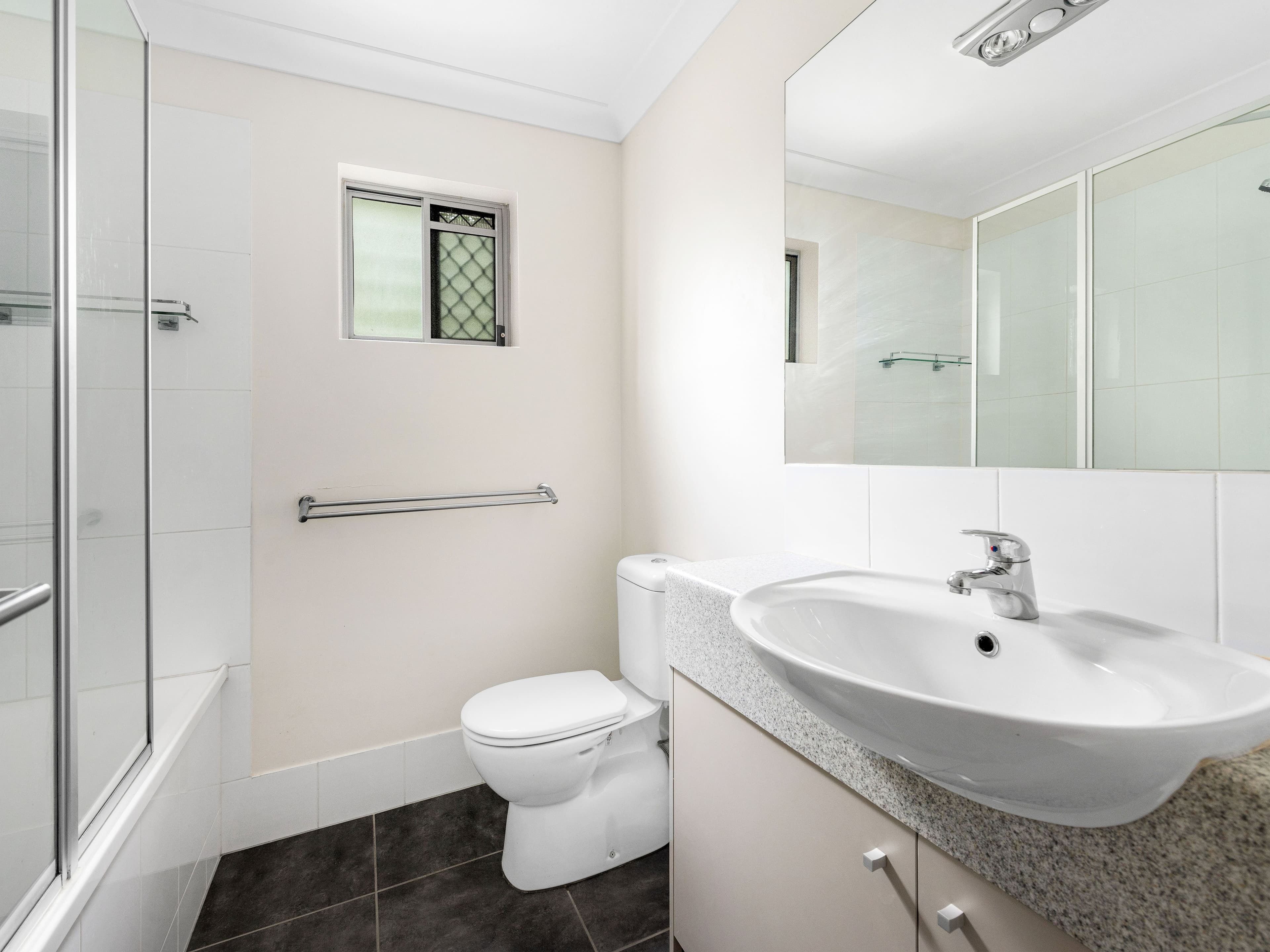 80-82 Lawson Street, Morningside QLD 4170, Morningside - Thumbnail 7