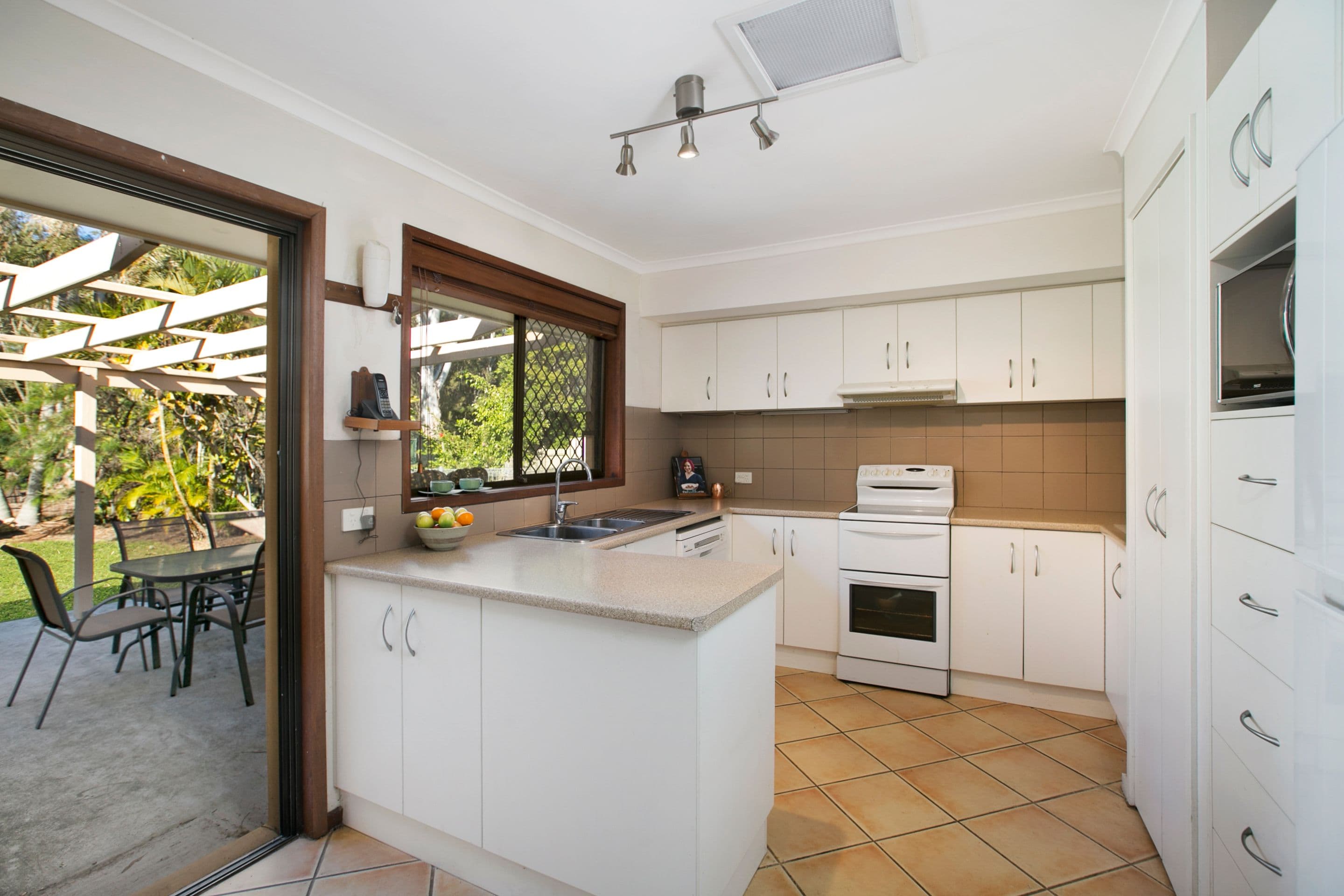 4 Ziegenfusz Road, Thornlands QLD 4164, Thornlands - Thumbnail 5