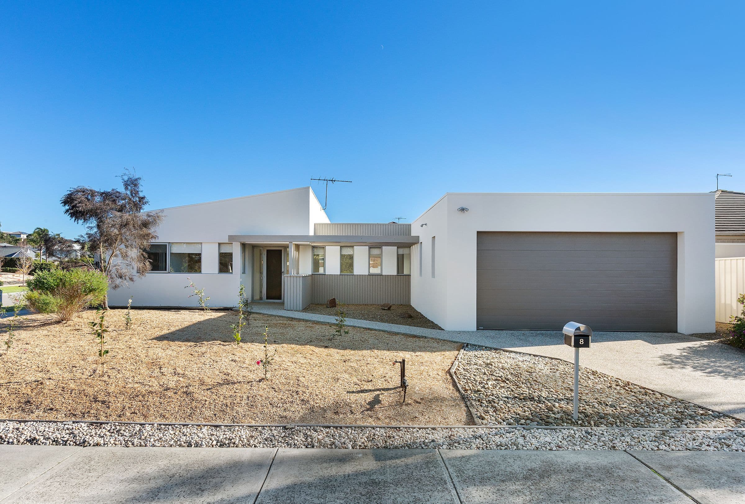 8 Spring Hill Road, Langwarrin VIC 3910, Langwarrin - Image 1