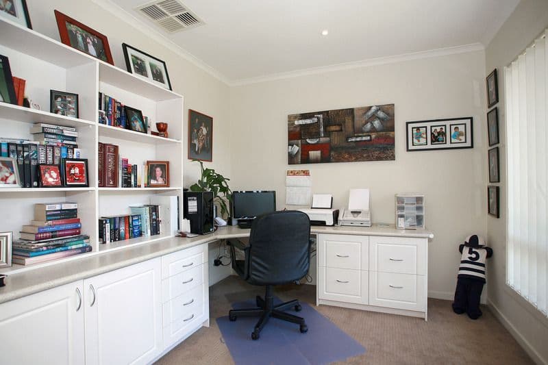 11 Dunferline Crescent, CRANBOURNE VIC 3977, Cranbourne - Thumbnail 5