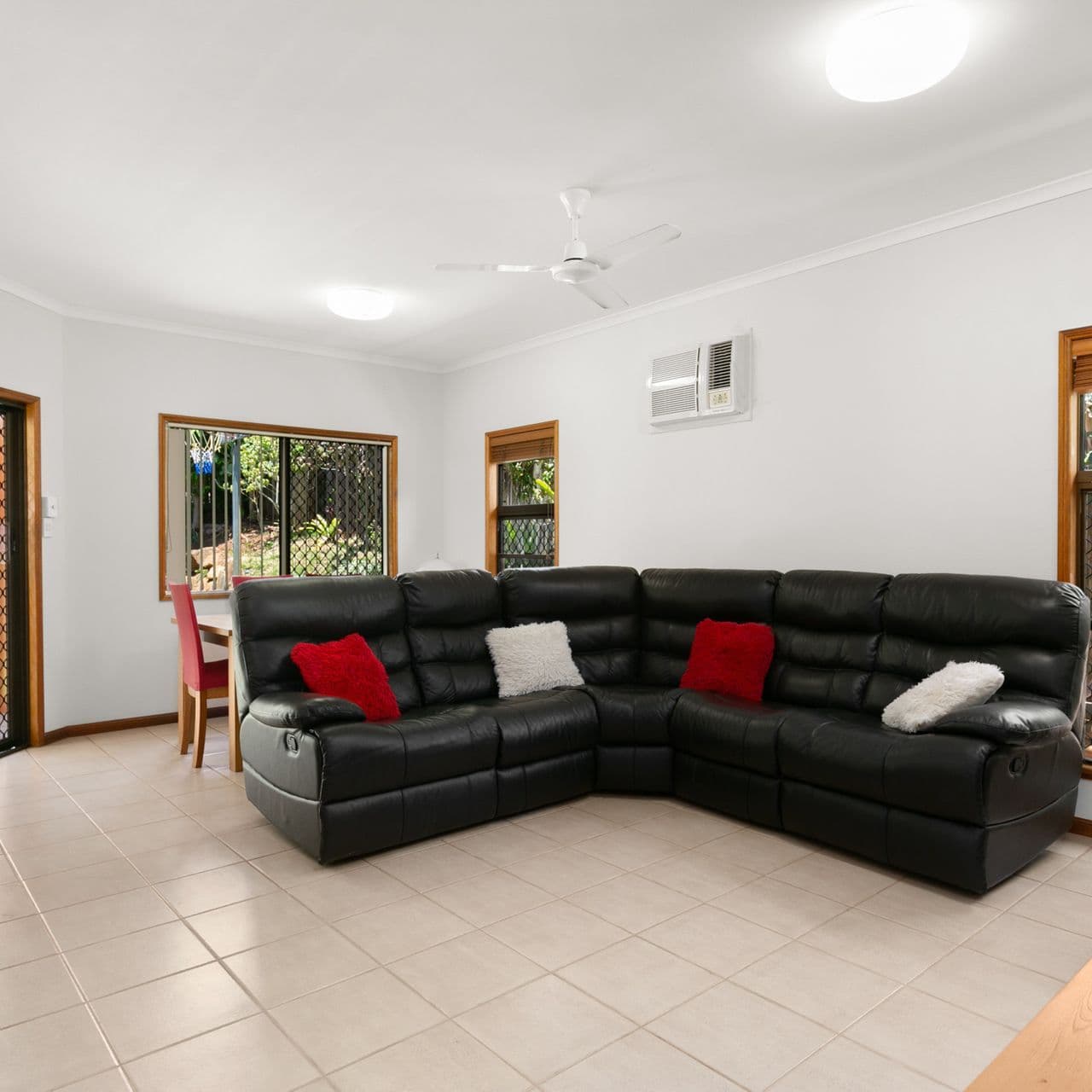9 Toona Terrace, Redlynch QLD 4870, Redlynch - Thumbnail 6