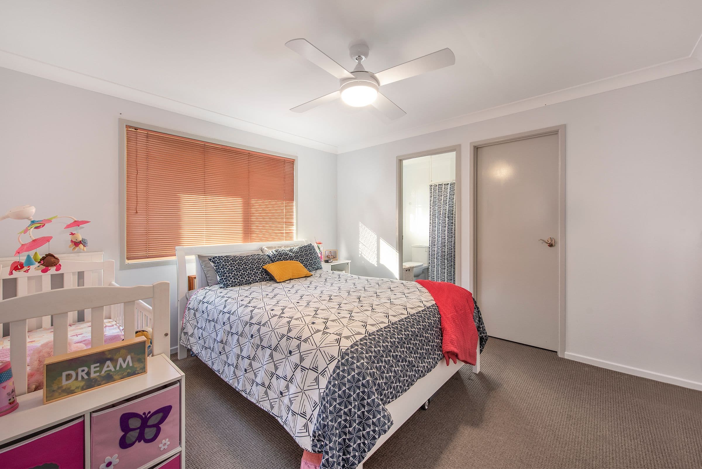108 Holmead Road, Eight Mile Plains QLD 4113, Eight Mile Plains - Thumbnail 4